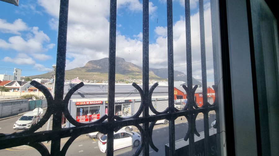 To Let Commercial Property for Rent in Woodstock Western Cape